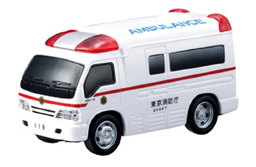 Amazon.co.jp: ドライブタウン39 救急車 : Toys & Games